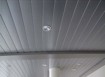 Tengah Groove Pvc Wall Cladding Dewan / Waterproof Dewan Ceiling Untuk Dekorasi