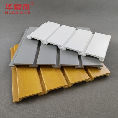 ISO Putih Kayu PVC Slatwall Panel / Kayu Plastik Slotted Wall Board