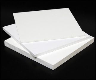 Harga yang bagus Rotproof 10mm Shop White PVC Board / Foam Board Insulation Untuk Dekoratif on line