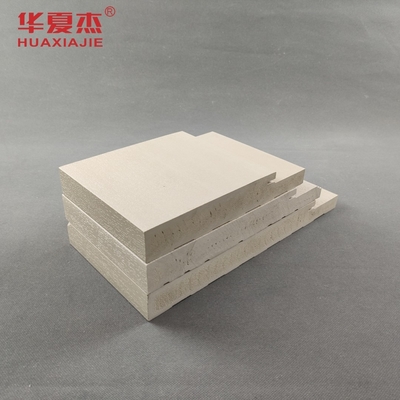 Harga yang bagus Kusen Pintu WPC Tahan Air Tahan Lama Untuk Dekorasi Rumah Dalam Ruangan on line