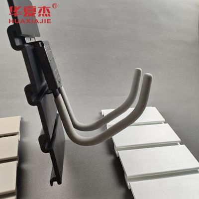Harga yang bagus Panel Dinding Penyimpanan PVC Abu-abu 4 Inci SlatWall PVC GARAGE PANEL On line