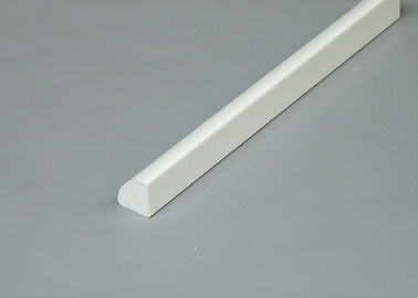 Harga yang bagus Quarter Round PVC Dekorasi Moldings, Moulding Dekoratif Didaur Ulang Untuk Dinding on line