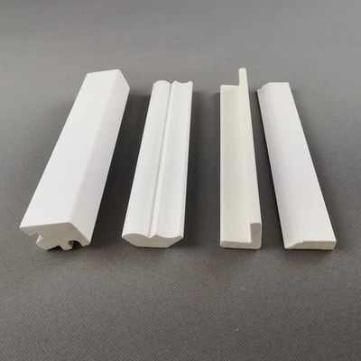 Harga yang bagus Pengeboran Dekoratif / Profil Pvc Waterproof SIL MOSING / Pvc Crown / Bed Mould / OUTSIDE COUNTER On line