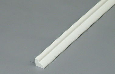 Harga yang bagus Cetakan sepatu Vinyl / Dekorasi Foam Moldings Untuk Interior Skirting Line on line