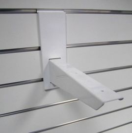 Harga yang bagus Halus Storage MDF Dewan / Pvc Plastik Slatwall Tampilan Rack on line