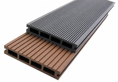 Harga yang bagus Co-Extrution Terbaru WPC Decking Lantai Komposit Dengan Luar Tahan Uv on line