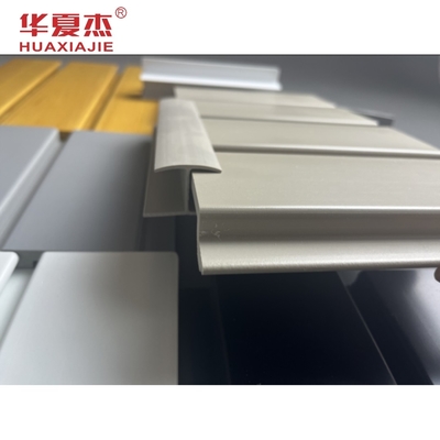 Permukaan Halus Panel Slatwall PVC Panel Garasi Bahan Dekorasi Dalam Ruangan