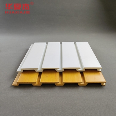 Panel Slatwall PVC Laminated / Wood Grain Tahan Api Multi Warna