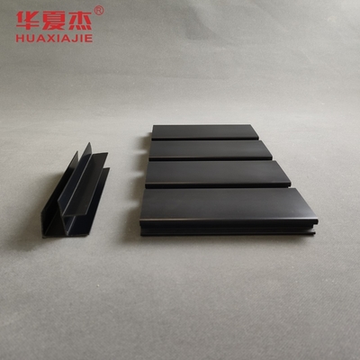 kualitas tinggi panel slatwall pvc bahan dekorasi panel garasi dalam ruangan
