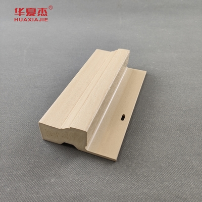 Interior WPC Pintu Frame Kelembaban Proof Kayu Grain Nail Fin Dekorasi Bahan