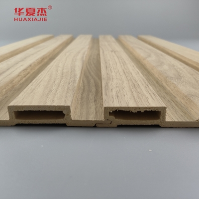 Anti goresan Alam Kayu Wpc Panel Dinding Dekorasi Luar Laminasi Wpc Panel Fluted Board