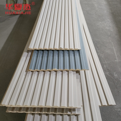 Plastik kayu komposit kamar mandi wall cladding lembaran, dekorasi plastik cladding untuk langit-langit