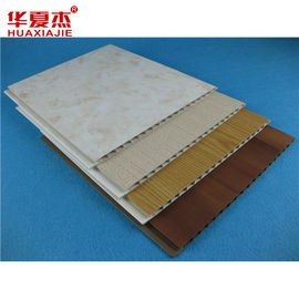 Waterproof Strip PVC Panel langit-langit kayu butir panel dinding PVC Untuk perumahan 1.5kg/m2
