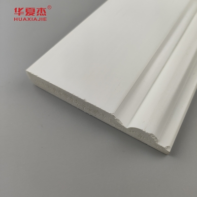 Kualitas tinggi pvc dasar cetakan putih permukaan halus 95x12mm pvc skirting interior dekorasi