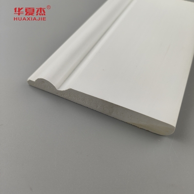 Kualitas tinggi pvc dasar cetakan putih permukaan halus 95x12mm pvc skirting interior dekorasi