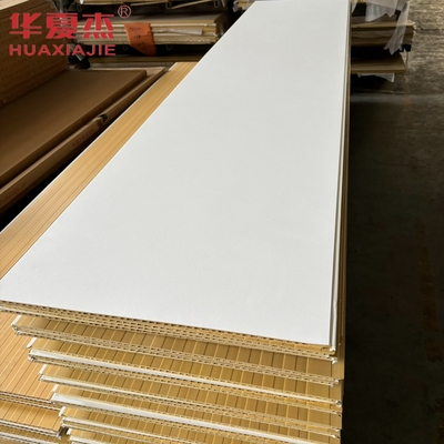 Panel dinding wpc putih berkualitas tinggi 600x9mm papan wpc berlapis bahan dekorasi tahan air