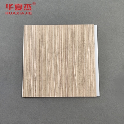 Panel dinding Pvc berlapis desain modern 250x5mm Panel butiran kayu Pvc untuk dekorasi ruang tamu