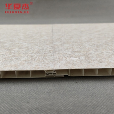 Panel langit-langit PVC putih dalam desain tepi alur V untuk serbaguna