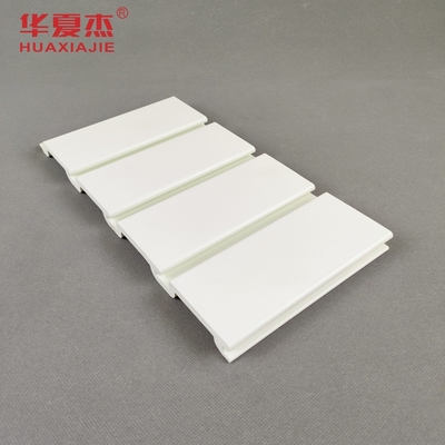 Permukaan halus PVC Garage Wall Ketahanan tinggi untuk ketahanan yang lama