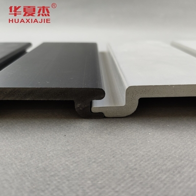 Resistensi dampak yang sangat baik PVC Slatwall Solusi penyimpanan yang tahan lama dan bergaya