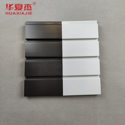Resistensi dampak yang sangat baik PVC Slatwall Solusi penyimpanan yang tahan lama dan bergaya