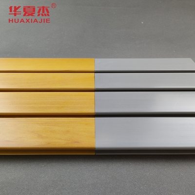 Panel PVC Slatwall 300mm X 17mm Dengan Panjang Disesuaikan Dan Ketahanan Dampak yang Luar Biasa