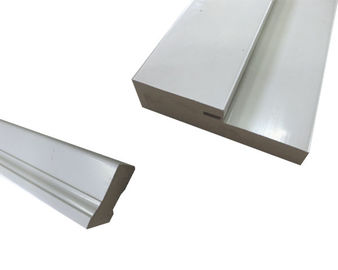 Harga yang bagus Paku Tinggi Memegang Putih Wpc Profil Pintu Bata Cetakan Architrave SGS Lulus on line
