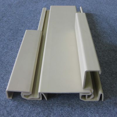 Harga yang bagus Panel Dinding Bilah Kayu Lapis Berlubang Mdf Panel garasi PVC ekstrusi on line