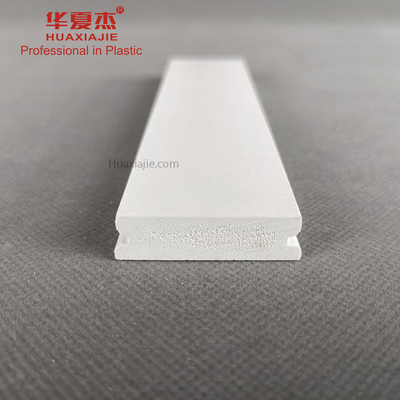 Harga yang bagus Papan Trim Pvc Laminasi Padat Untuk Ruang Tamu Pop yang Tahan Fadeproof on line