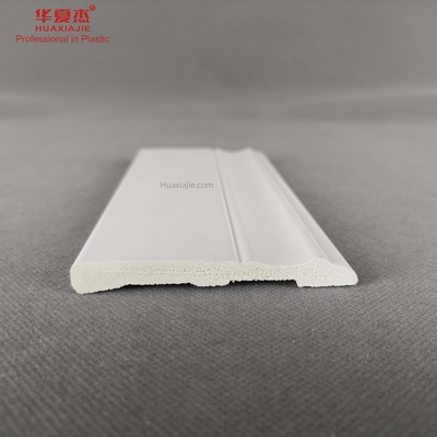 Harga yang bagus 53mm * 8mm Populer PVC Trim Moulding Dekorasi Untuk Dekorasi Hall on line