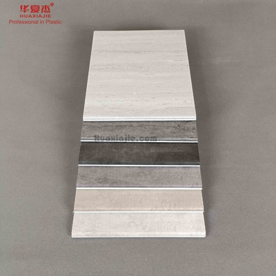 Harga yang bagus Panel Dekoratif Pvc Tingkat Tinggi Dilaminasi 3m Untuk Dekorasi Dinding on line