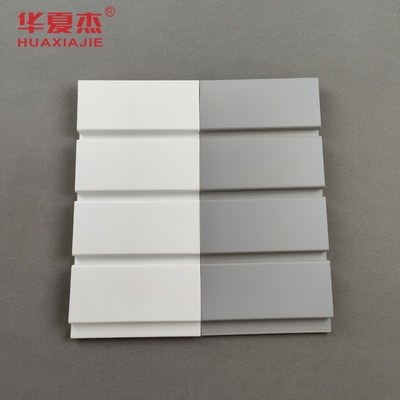 Harga yang bagus Panel Slatwall PVC Tahan Api Tekstur Matte Dengan Ketahanan Kimia Yang Sangat Baik on line