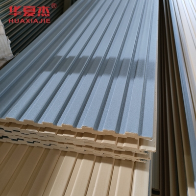 Harga yang bagus Panel dinding WPC luar Laminasi Panel WPC Dekorasi bangunan hunian on line