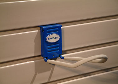 Harga yang bagus Panel PVC Slatwall Mudah Bersih Halus Untuk Fixture Toko Slotted Wall Panel on line