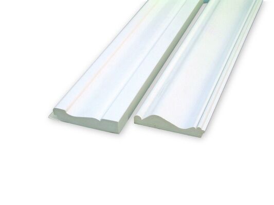 Harga yang bagus Cetakan Trim PVC Putih Permukaan Halus Dalam Ruangan Ideal untuk Menutupi Kesenjangan dan Menciptakan Transisi Mulus Antar Permukaan on line