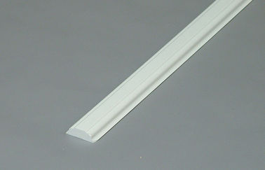 Harga yang bagus Interior Distorsi Preventif PVC Trim Moulding Woodgrain Tahan Air on line