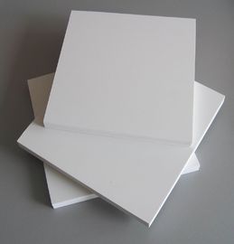 Harga yang bagus Disesuaikan WPC Wood Plastic Composite Foamcore / Display Dewan on line