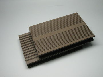 Harga yang bagus PVC Composite Foam terbuka Deck Lantai Dewan untuk Coffee Shop on line